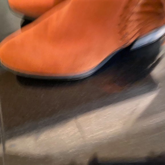 Bamboo Womens Sadie-48S Ankle Booties Brown Cuban Heel Zip Up Fringe 5.5 New - Picture 8 of 16